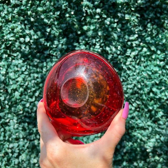 Vintage Murano Red Glass Ashtray, Mid century Modern home decor - Picture 7 of 11